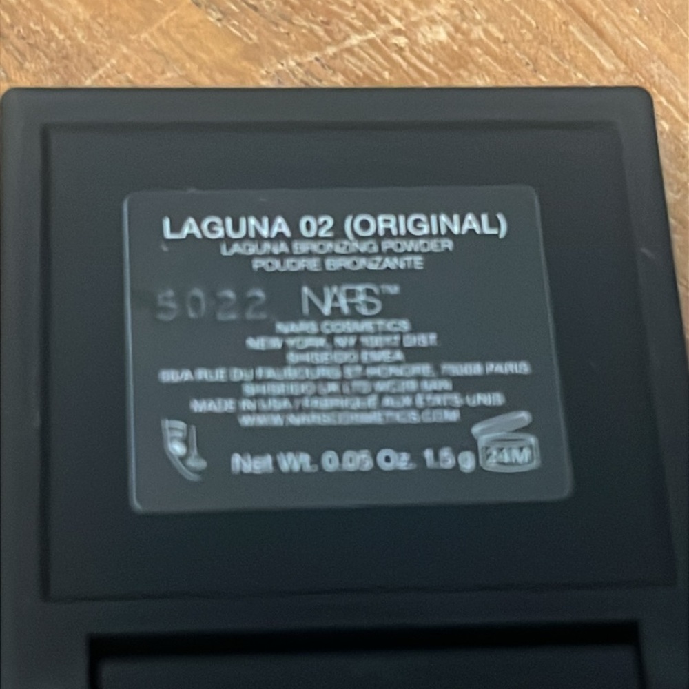 NARS Laguna Bronzing Powder - Picture 4 of 7